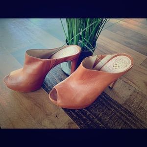 Vince Camuto mules
